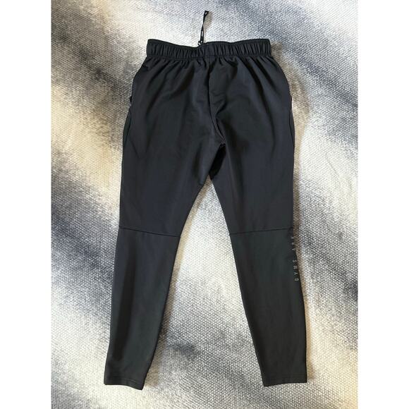 Gymshark Sport Run Pants Slim Fit Black Mens Breathable Joggers Size Small - Picture 3 of 12